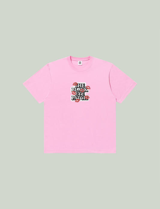 KISSES ON OG LABEL TEE