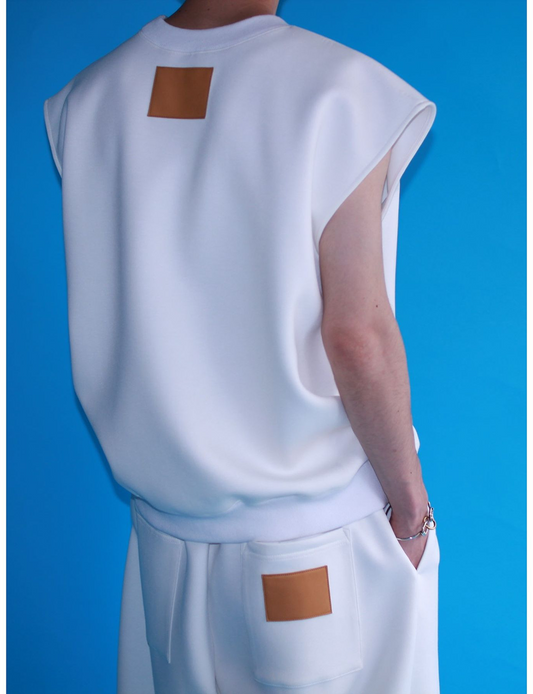 SWAET SLEEVELESS TOP