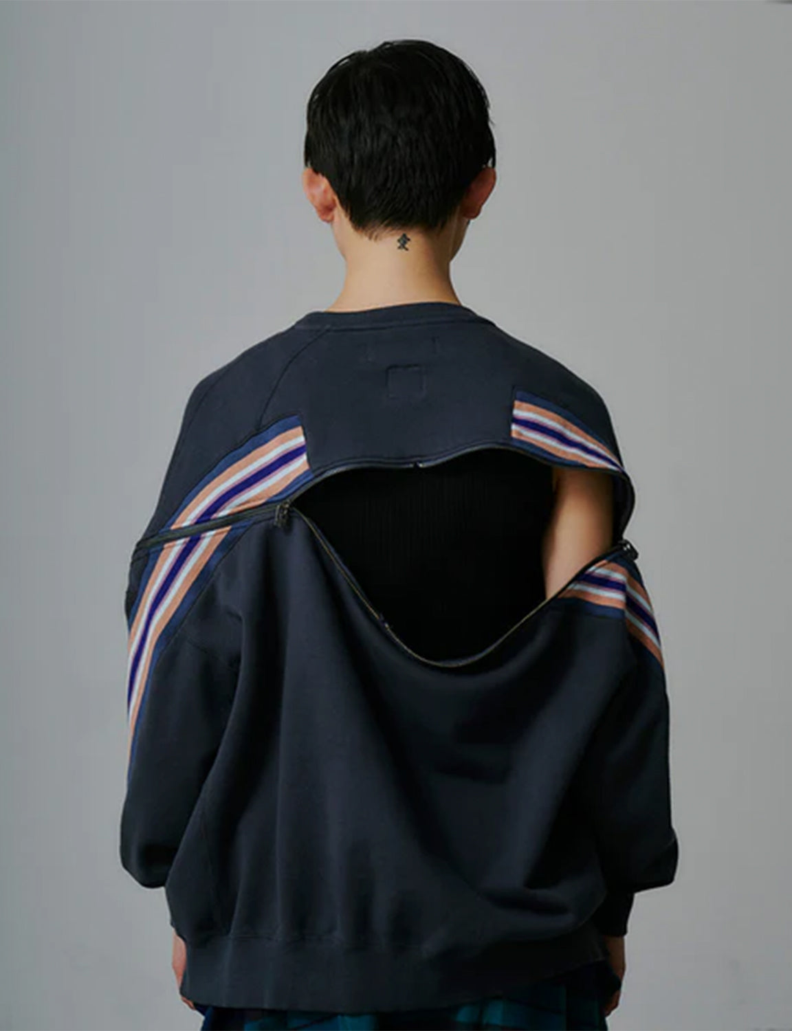 ZIPPER RIB SWEAT