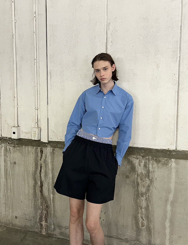TYPEWRITER CROPPED SHIRT