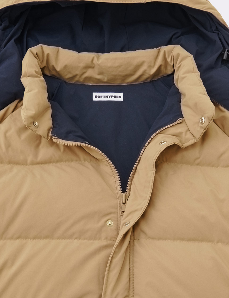 HOODED PUFFER JACKET