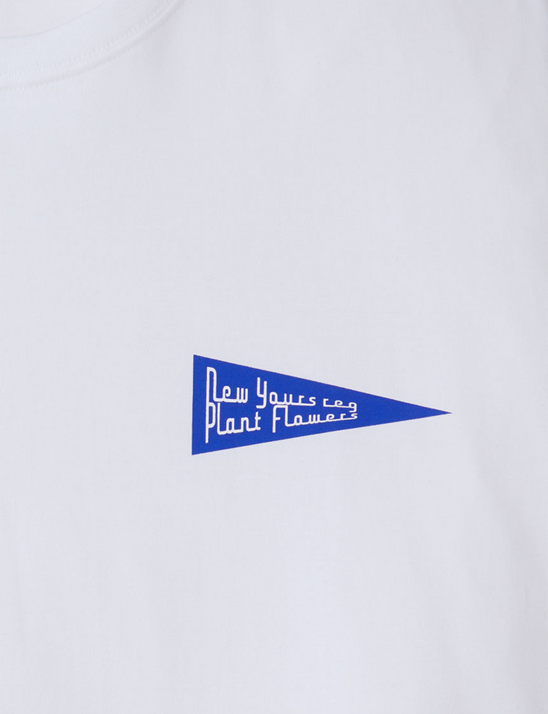 GRAPHIC TEE / NewYoursFlag