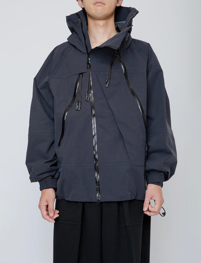 BREATHABLE WATERPROOF MOUNTAIN PARKA / BLACK