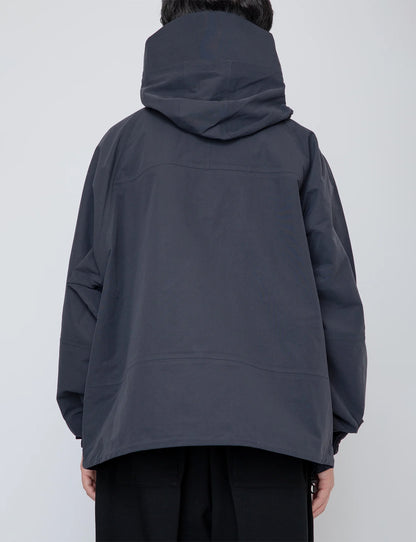 BREATHABLE WATERPROOF MOUNTAIN PARKA / BLACK