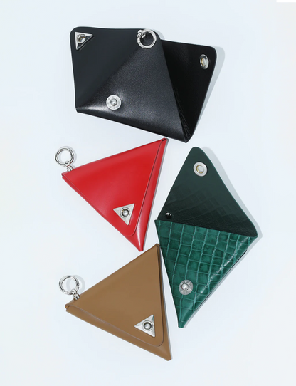 TRIANGLE COIN CASE
