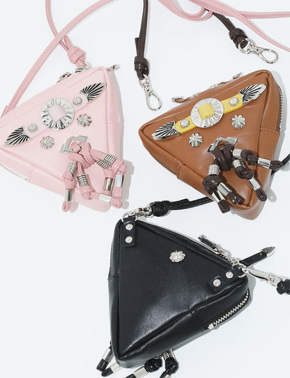 TRIANGLE SHOULDER POUCH