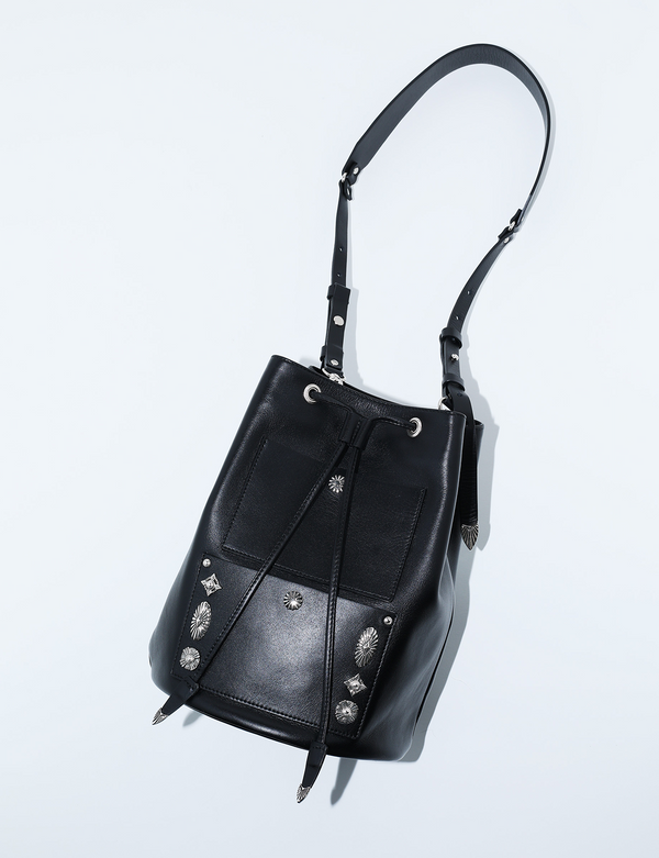 LEATHER DRUM BAG