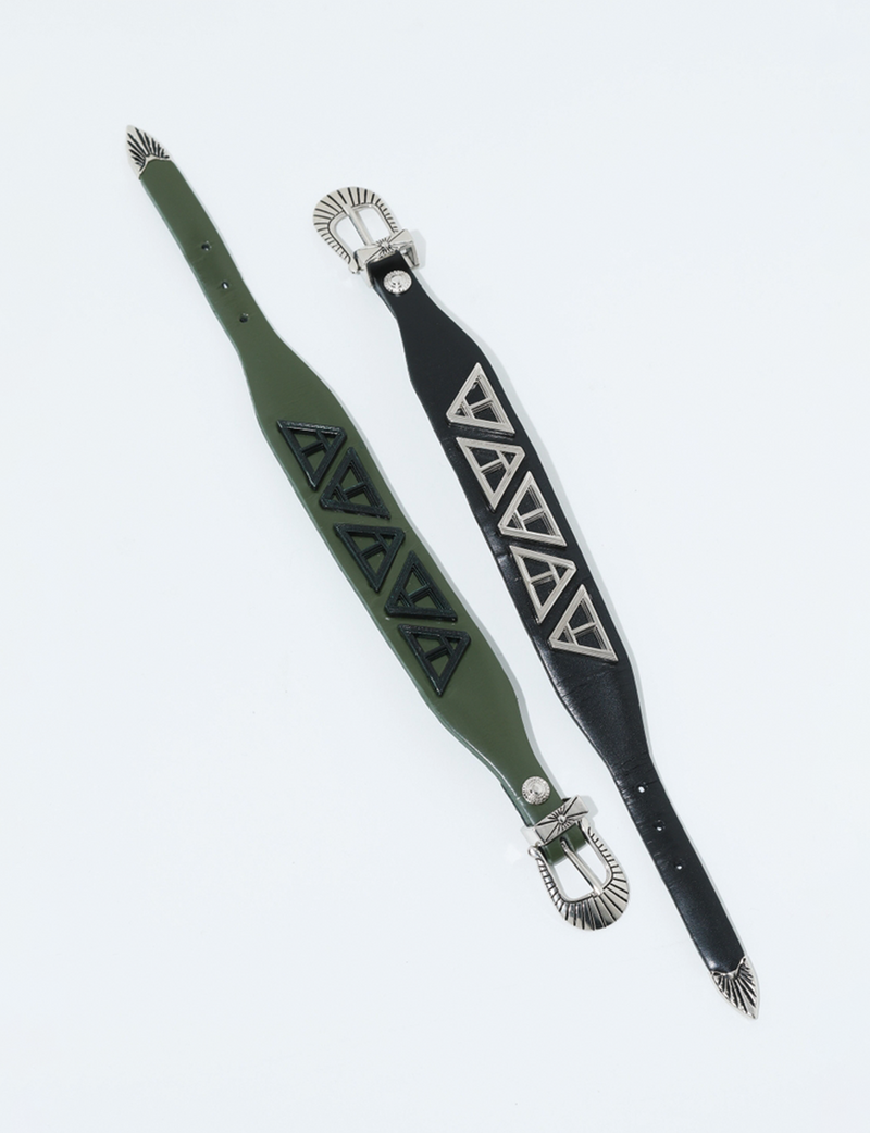 TRIANGLE LEATHER BANGLE