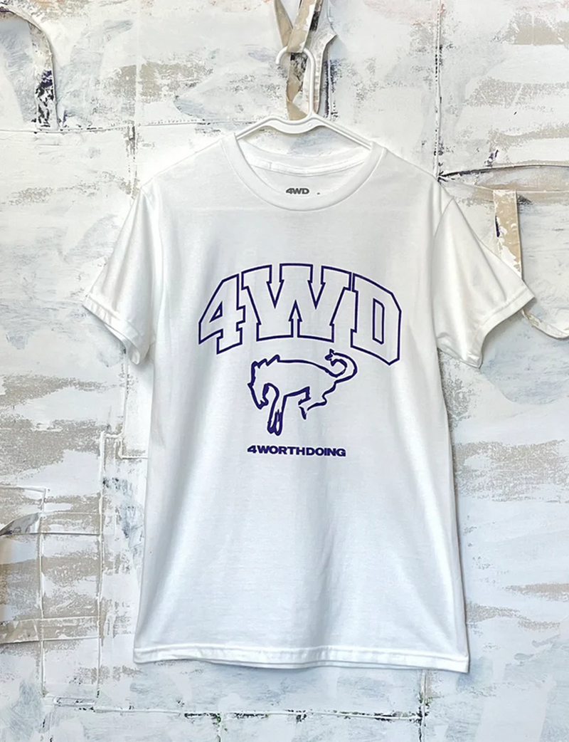 BRONCO MASCOT TEE