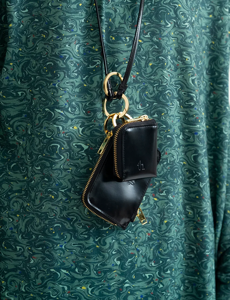 Airpods / Key Case / black×gold